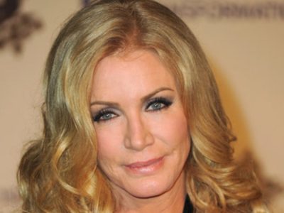 Shannon Tweed’s Height in cm, Feet and Inches – Weight and Body Measurements