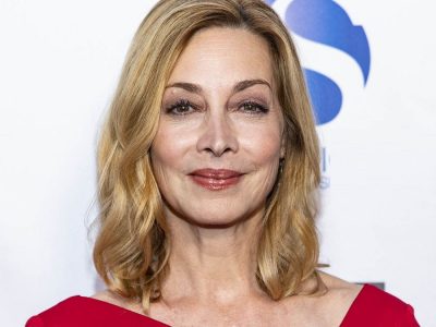 Sharon Lawrence’s Height in cm, Feet and Inches – Weight and Body Measurements