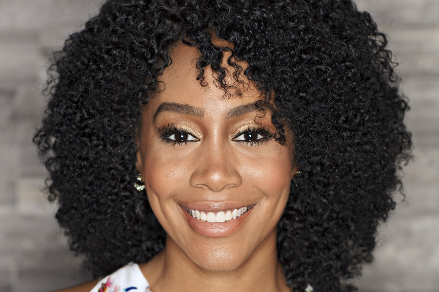 Simone Missick Height in cm Feet Inches Weight Body Measurements