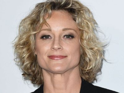 Teri Polo’s Height in cm, Feet and Inches – Weight and Body Measurements