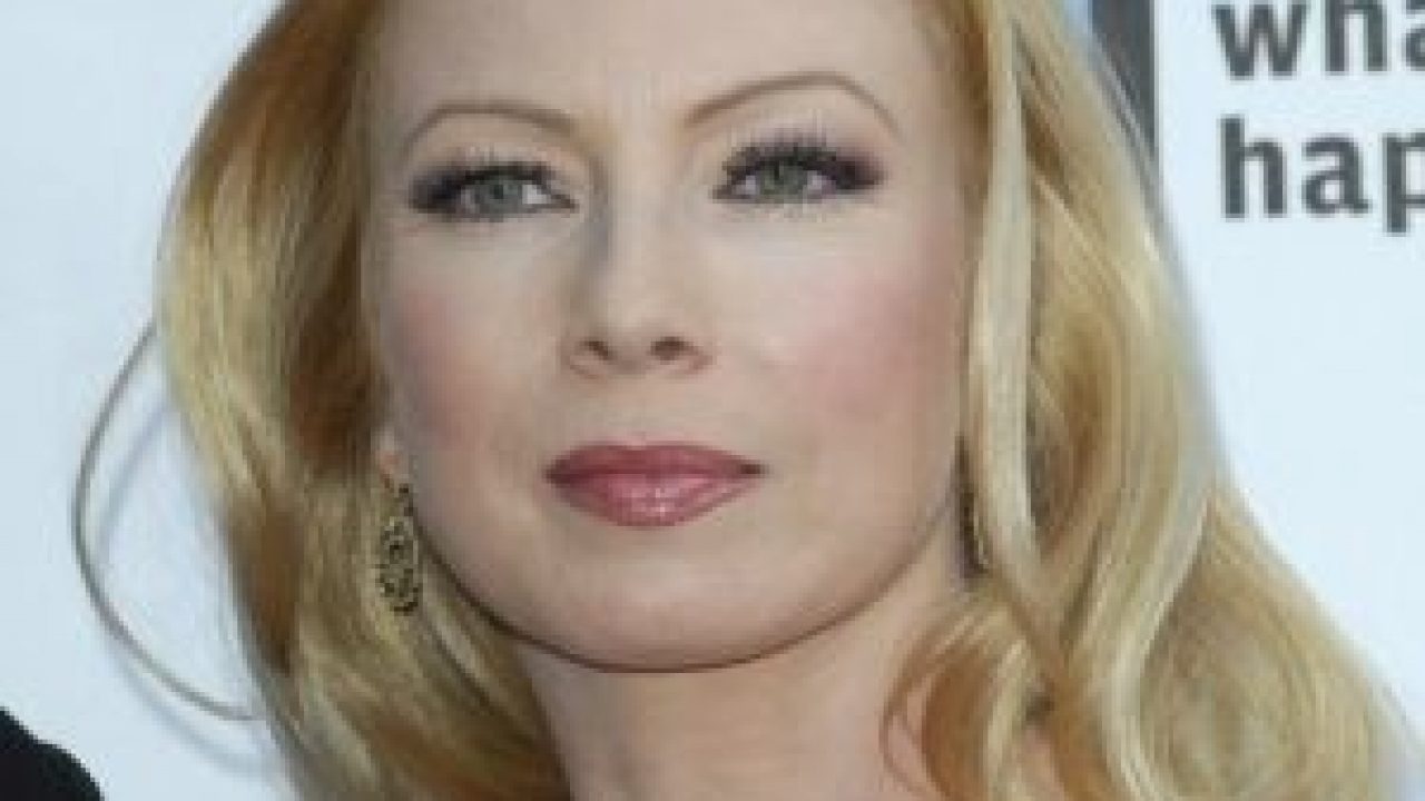 Traci Lords Height in cm Feet Inches Weight Body Measurements