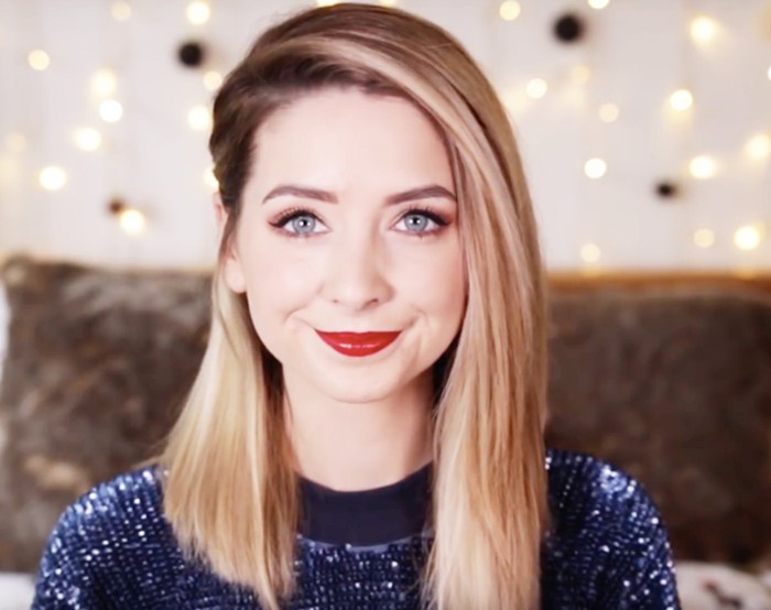 Zoe Sugg Height in cm Feet Inches Weight Body Measurements